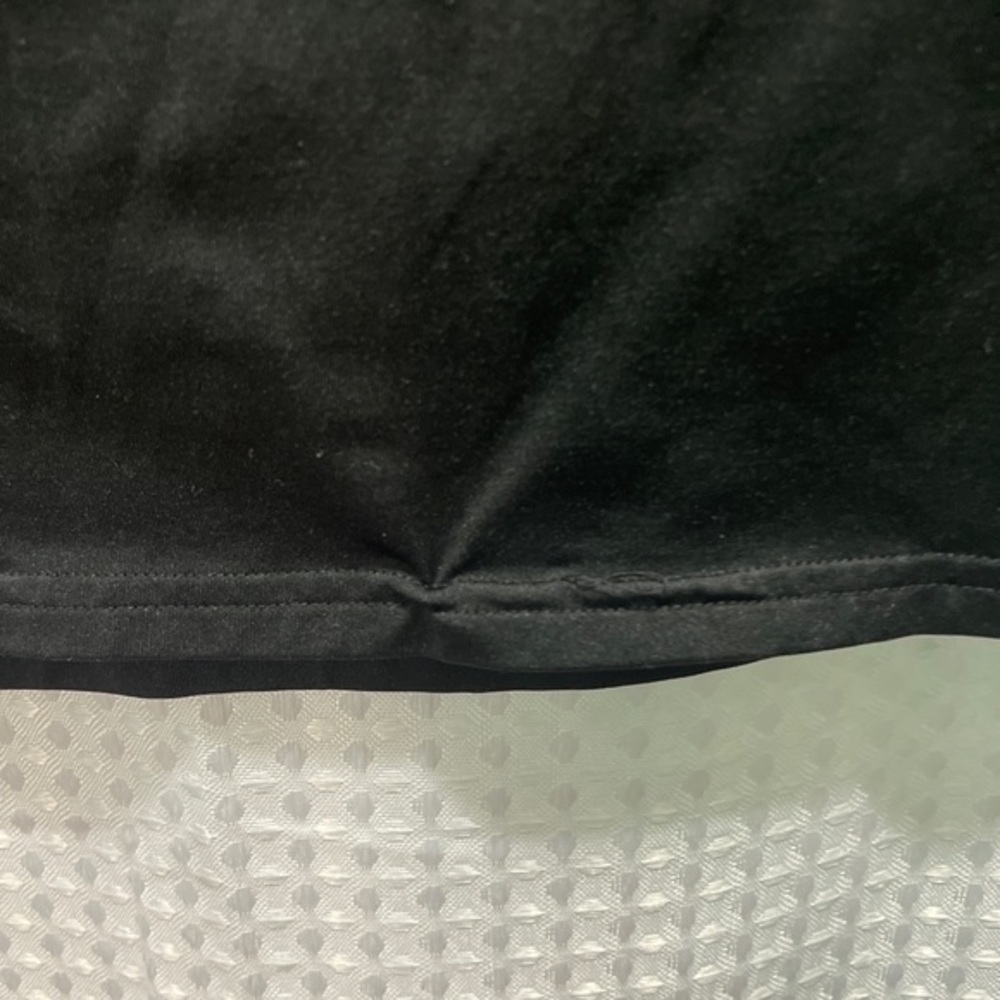 Reebok Under Shirt, Black Sweat Proof Small - Picture 5 of 5